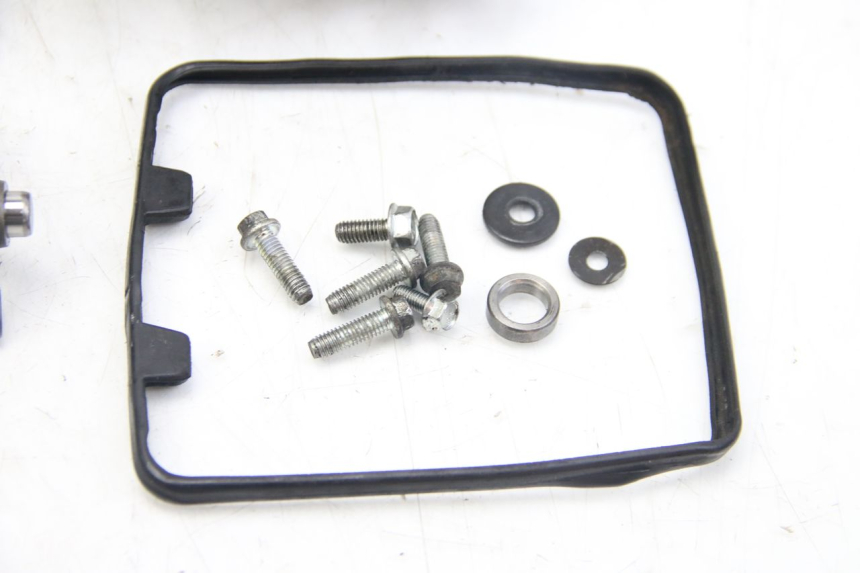 photo de KOPPELINGDEKSEL APRILIA SCARABEO 4T 50 (2009 - 2017) - Alternatieve hoek