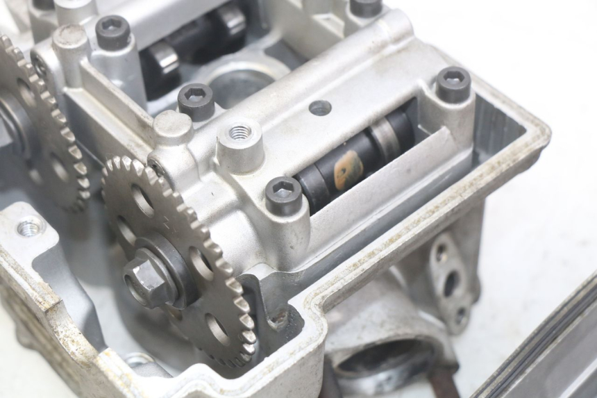 photo de KOPPELINGSHUIS APRILIA SCARABEO LIGHT 125 (2007 - 2011) - Visuele inspectie