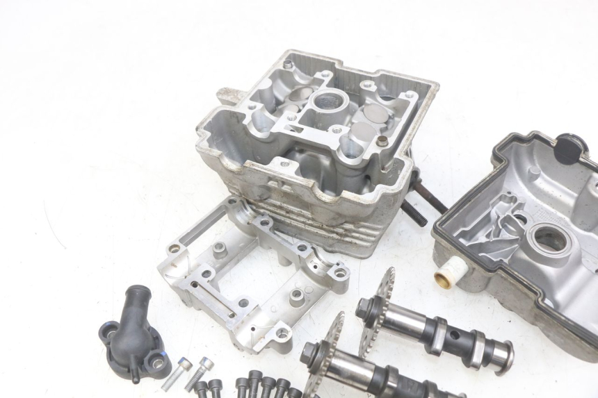 photo de KOPPELINGSHUIS APRILIA SCARABEO LIGHT 125 (2007 - 2011) - Alternatieve hoek