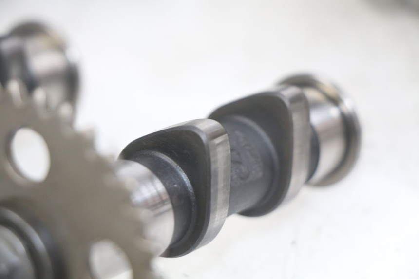 photo de KOPPELINGSHUIS APRILIA SCARABEO LIGHT 125 (2007 - 2011) - Zoom op gebruiksstaat