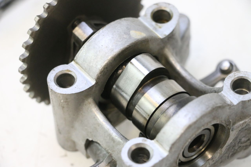 photo de KOPPELINGDEKSEL HONDA SCV LEAD 100 (2003 - 2007) - Technische close-up