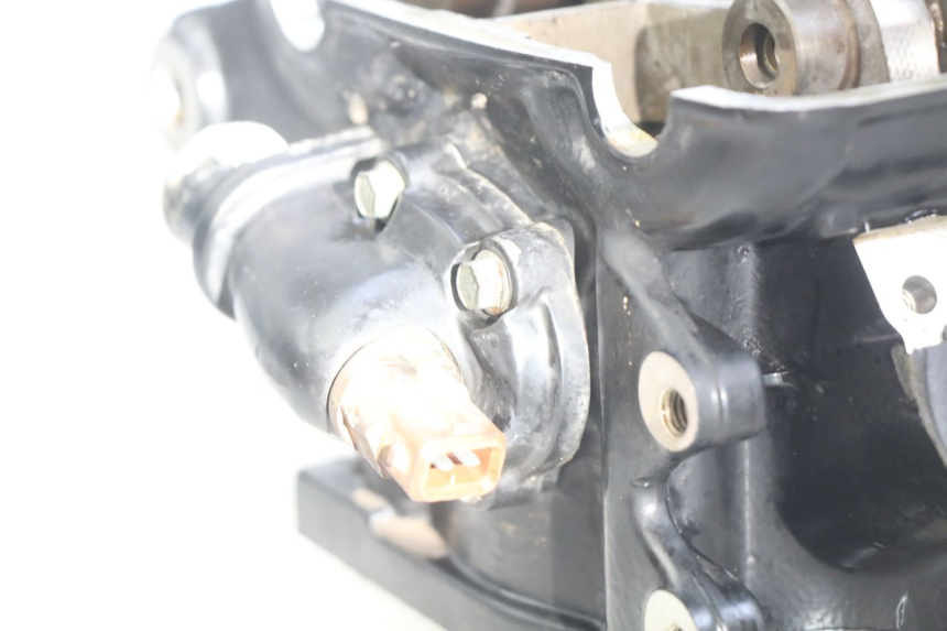 photo de KOPPELINGSHUIS TRIUMPH SPRINT ST 955 (1999 - 2001) - Zoom op componenten