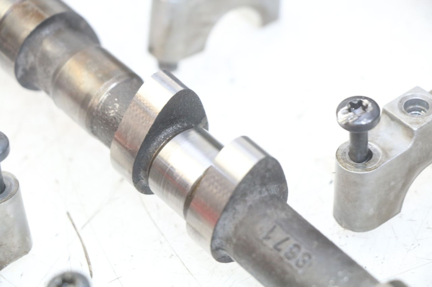 photo de KOPPELINGSHUIS TRIUMPH SPRINT ST 955 (1999 - 2001) - Technische close-up