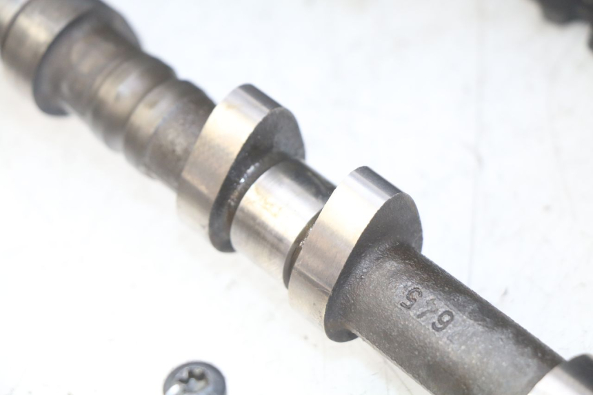 photo de KOPPELINGSHUIS TRIUMPH SPRINT ST 955 (1999 - 2001) - Bevestigingspunten