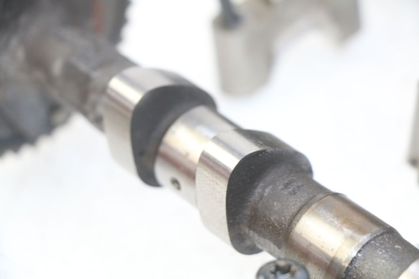 photo de KOPPELINGSHUIS TRIUMPH SPRINT ST 955 (1999 - 2001) - Kenmerkende details