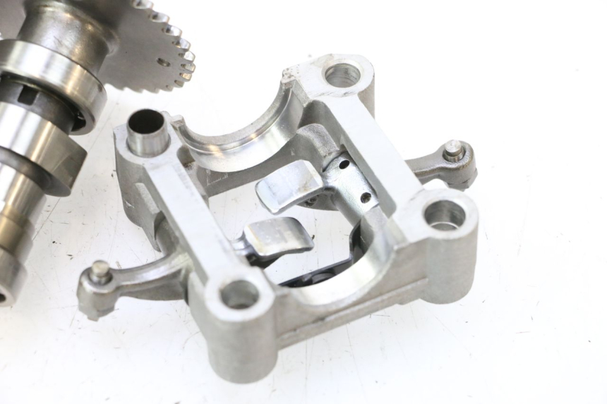 photo de KOPPELING RAZZO STEED 125 (2012 - 2018) - Focus op structuur
