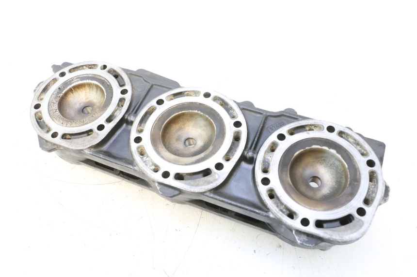 photo de KOPPELING YAMAHA WAVE RUNNER GP R 1200 (2000 - 2003) - Detail van het onderdeel