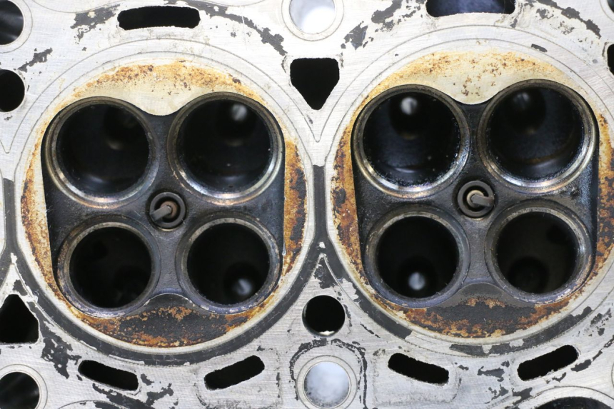 photo de KOPPELINGSHUIS YAMAHA XJ6 ABS 600 (2008 - 2016) - Gecontroleerd onderdeel