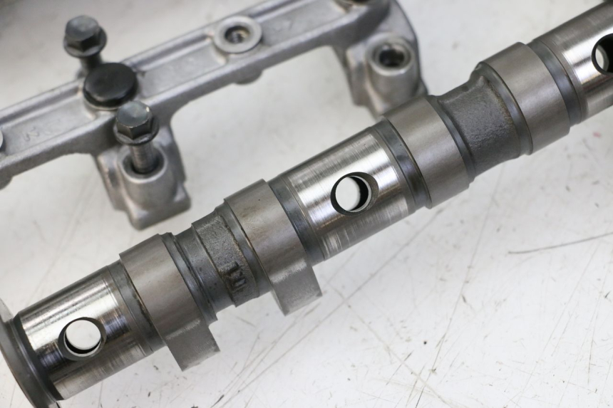 photo de KOPPELINGSHUIS YAMAHA FZS FAZER 600 (2001 - 2003) - Detail van het onderdeel