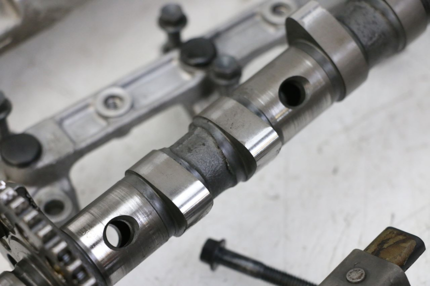 photo de KOPPELINGSHUIS YAMAHA FZS FAZER 600 (2001 - 2003) - Zoom op gebruiksstaat