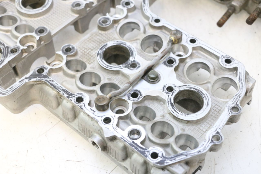 photo de KOPPELING YAMAHA YZF R GENESIS 750 (1993 - 1998) - Focus op structuur