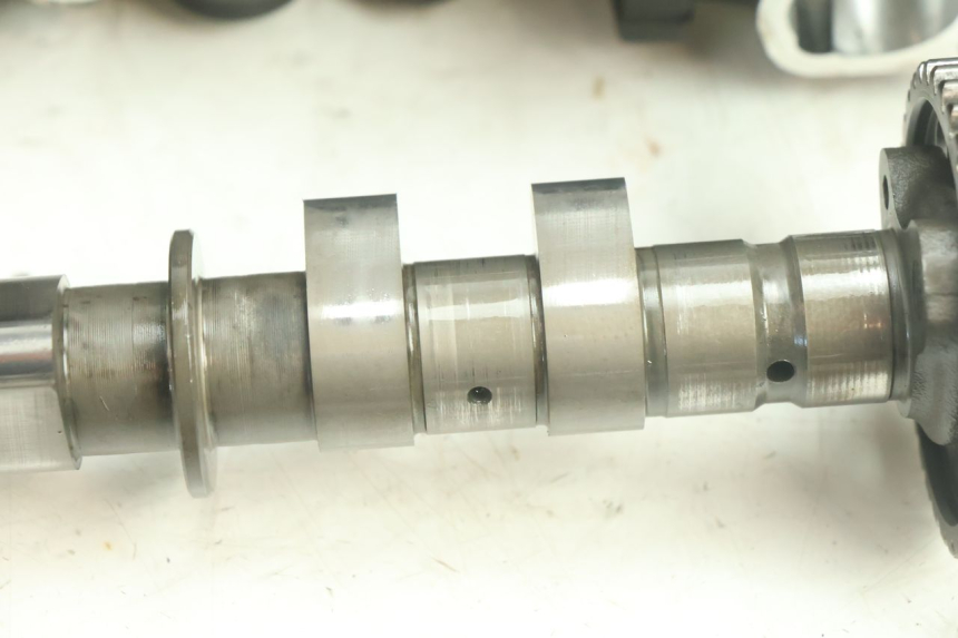 photo de KOPPELING YAMAHA YZF R6 600 (2008 - 2009) - Bevestigingspunten