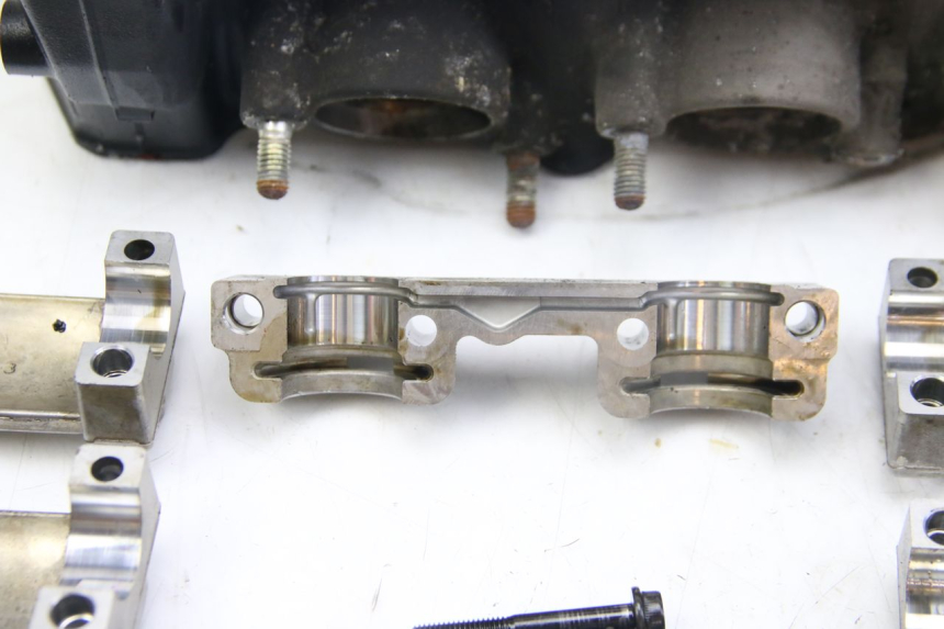 photo de KOPPELINGDEKSEL KAWASAKI Z ABS 1000 (2014 - 2020) - Technische close-up