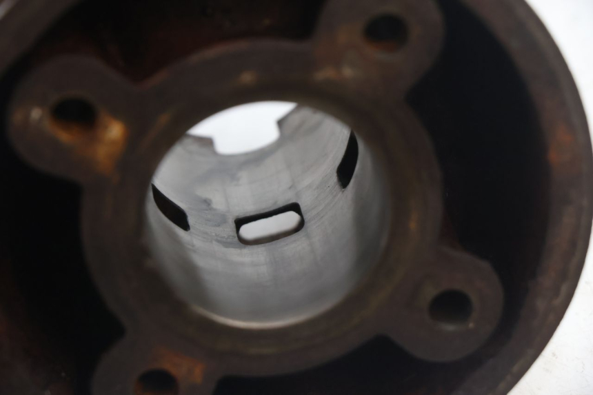 photo de CYLINDER HM HONDA DERAPAGE 50 (2007 - 2009) - Bevestigingspunten