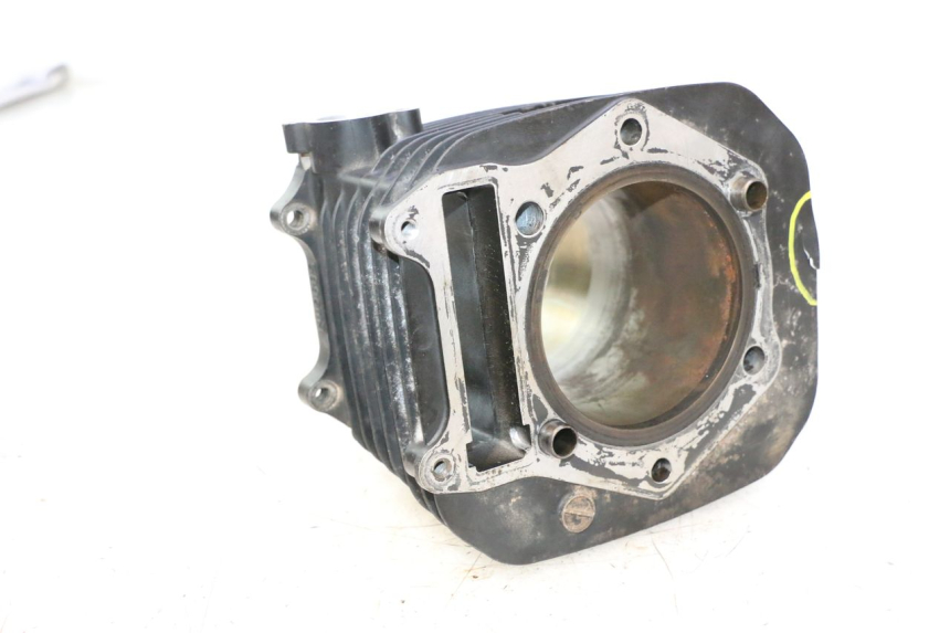 photo de CYLINDER SUZUKI DR S 600 (1985 - 1989) - Andere kijkhoek