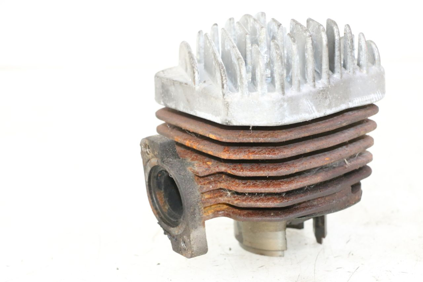 photo de CILINDER PEUGEOT KISBEE 2T 50 (2010 - 2017) - Markeringen en referenties