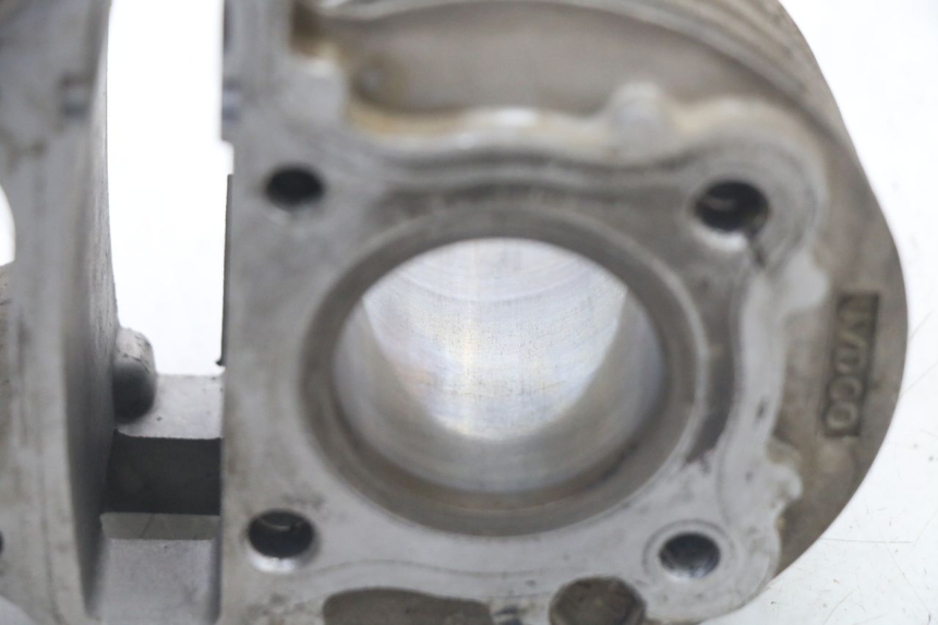 photo de CILINDER PEUGEOT KISBEE 4T 50 (2018 - 2022) - Bevestigingspunten