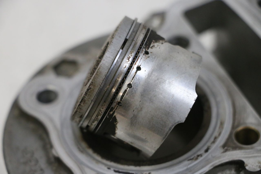 photo de CILINDER ZUIGER KYMCO AGILITY 16+ 4T 50 (2018 - 2023) - Detailaanzicht