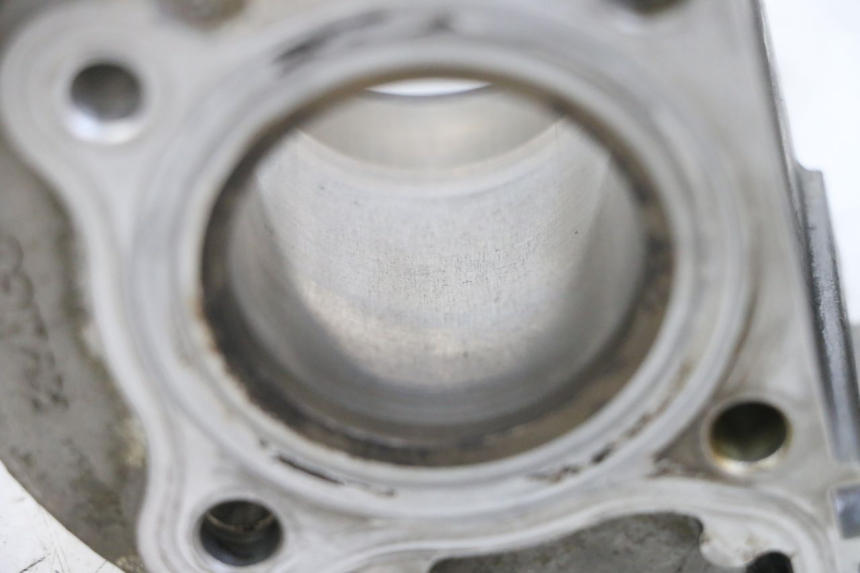 photo de CILINDER ZUIGER KYMCO AGILITY 16+ 4T 50 (2018 - 2023) - Staat van het oppervlak