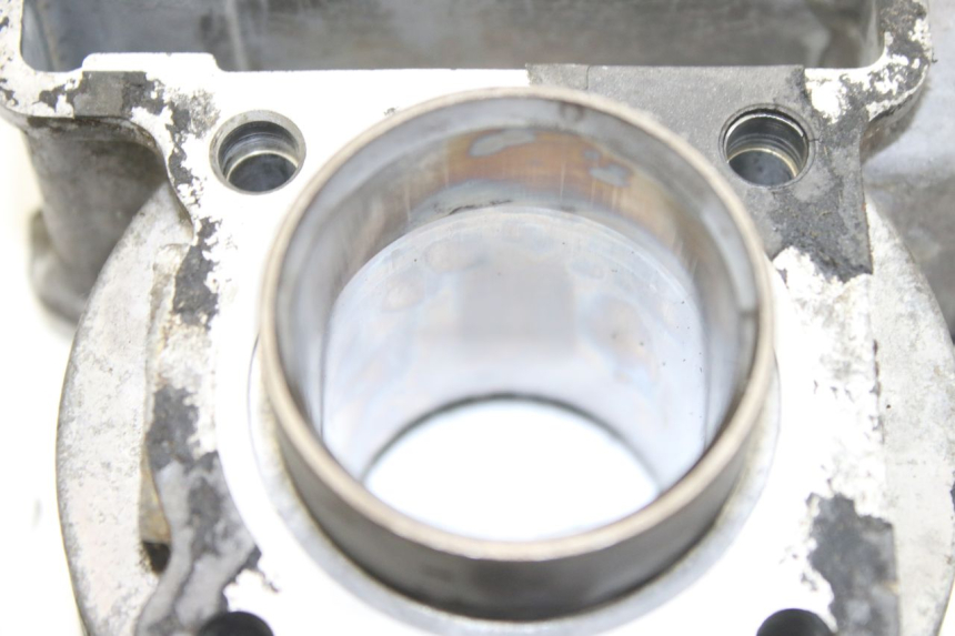 photo de CILINDER ZUIGER KYMCO AGILITY 4T 50 (2005 - 2018) - Andere kijkhoek