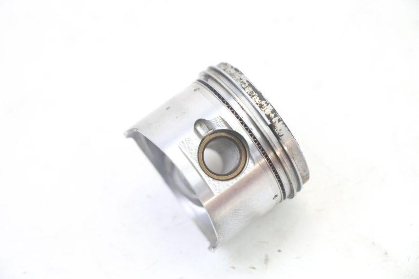 photo de CILINDER ZUIGER KYMCO AGILITY 4T 50 (2018 - 2022) - Zoom op componenten