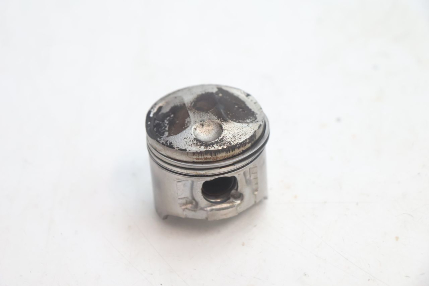photo de ACHTERSTE PISTOONCYLINDER HONDA XLV VARADERO 125 (2007 - 2012) - Zoom op componenten