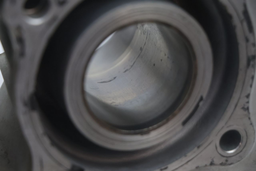 photo de ACHTERSTE PISTOONCYLINDER HONDA XLV VARADERO 125 (2007 - 2012) - Gecontroleerd onderdeel