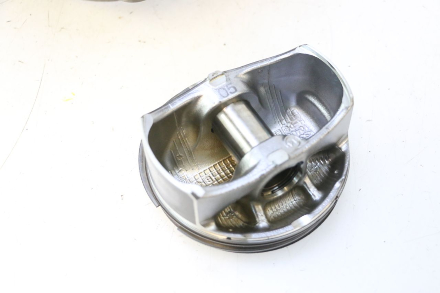 photo de VOORSTE PISTONCYLINDER HARLEY DAVIDSON ROAD GLIDE FLTRXSE 1920 (2018 - 2022) - Profielaanzicht