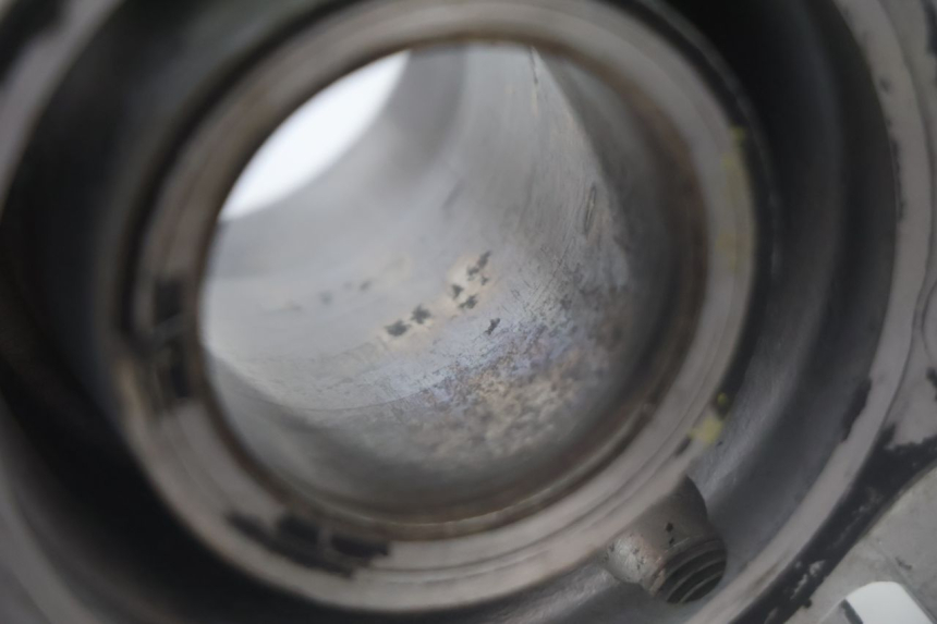 photo de VOORSTE PISTONCYLINDER HONDA XLV VARADERO 125 (2007 - 2012) - Kenmerkende details
