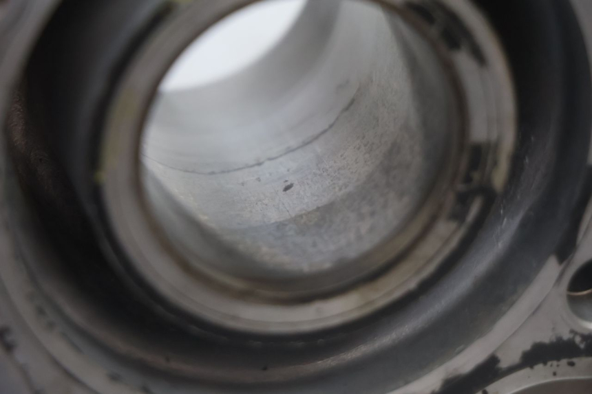 photo de VOORSTE PISTONCYLINDER HONDA XLV VARADERO 125 (2007 - 2012) - Markeringen en referenties