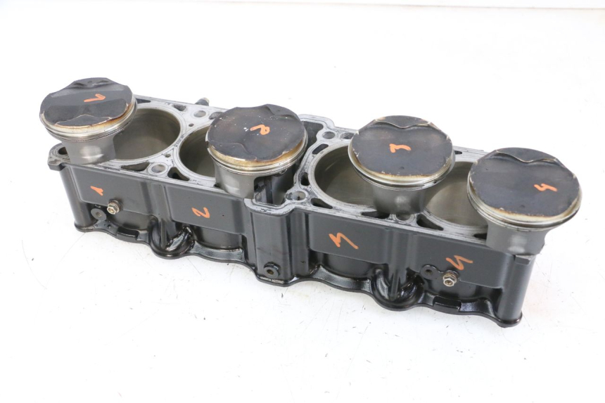 photo de CILINDER ZUIGER MV AGUSTA BRUTALE R WALLY 910 (2008 - 2008) - Hoofdaanzicht