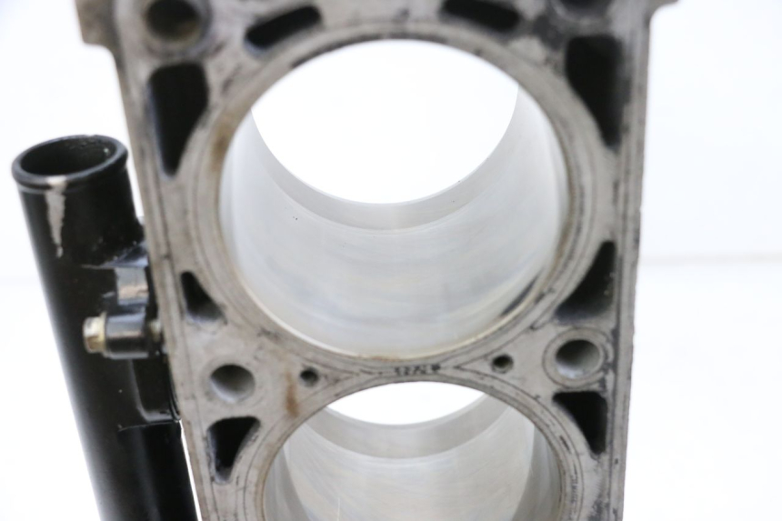 photo de CILINDER ZUIGER MV AGUSTA BRUTALE R WALLY 910 (2008 - 2008) - Zoom op kwaliteit