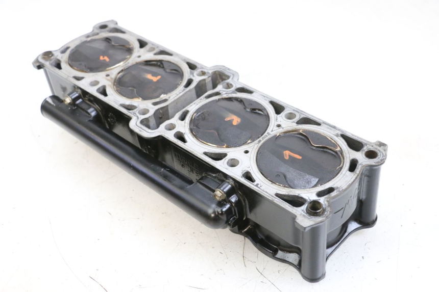 photo de CILINDER ZUIGER MV AGUSTA BRUTALE R WALLY 910 (2008 - 2008) - Andere kijkhoek