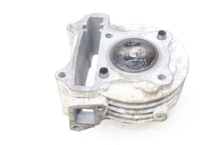 photo de CILINDER ZUIGER BAOTIAN BT 50 QT-12 50 (2007 - 2009) - Detail van het onderdeel