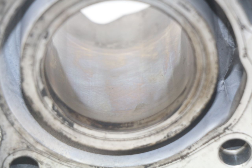 photo de CILINDER ZUIGER SUZUKI BURGMAN 125 (2007 - 2014) - Andere kijkhoek