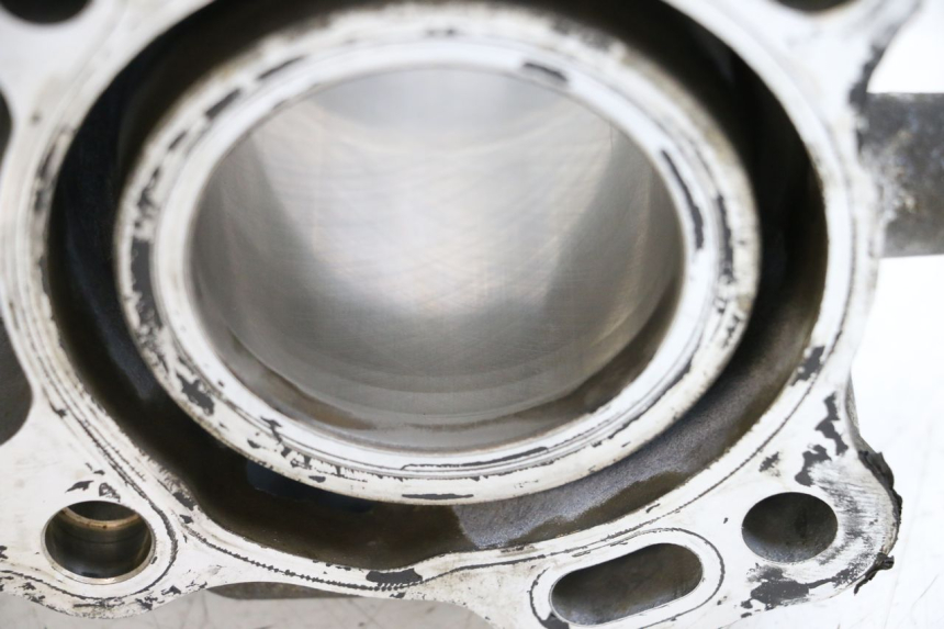 photo de CILINDER ZUIGER SUZUKI BURGMAN 125 (2007 - 2014) - Andere kijkhoek