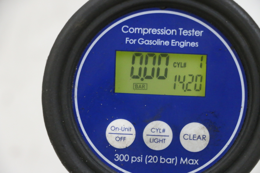 photo de CILINDER ZUIGER SUZUKI BURGMAN 650 (2013 - 2020) - Andere kijkhoek