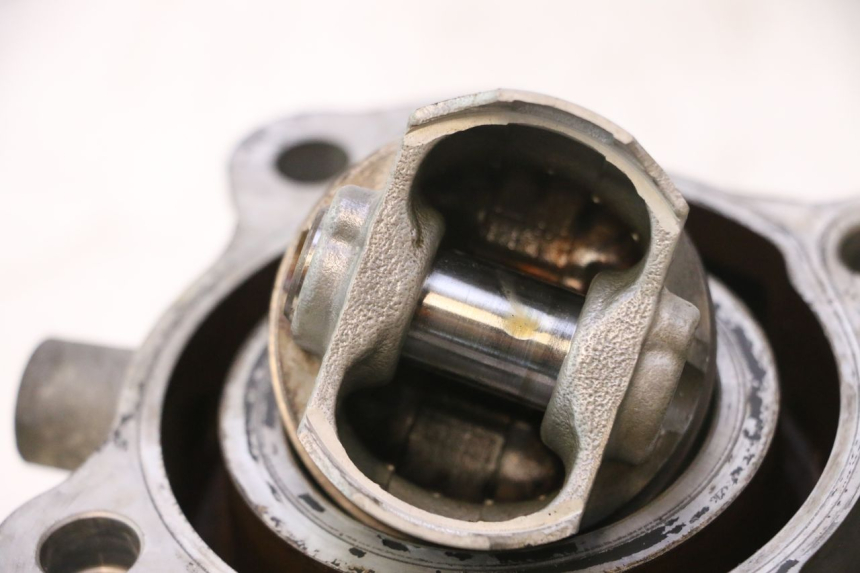 photo de CILINDER ZUIGER SUZUKI BURGMAN 125 (2007 - 2014) - Detailaanzicht