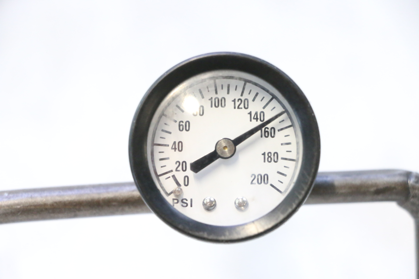 photo de CYLINDER PISTOON SUZUKI BURGMAN EXECUTIVE ABS 650 (2006 - 2012) - Zoom op gebruiksstaat