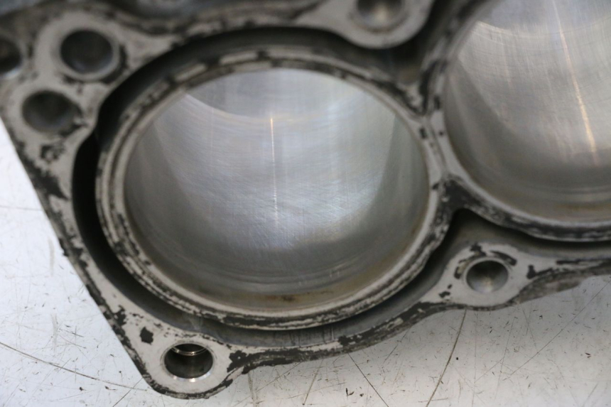 photo de CYLINDER PISTOON SUZUKI BURGMAN EXECUTIVE ABS 650 (2006 - 2012) - Staat van het oppervlak