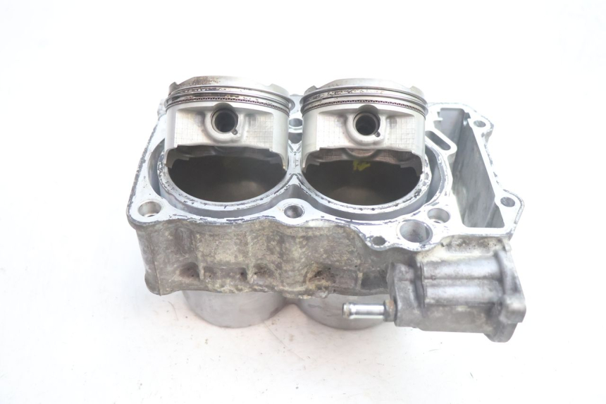photo de CYLINDER PISTOON SUZUKI BURGMAN EXECUTIVE ABS 650 (2006 - 2012) - Hoofdaanzicht
