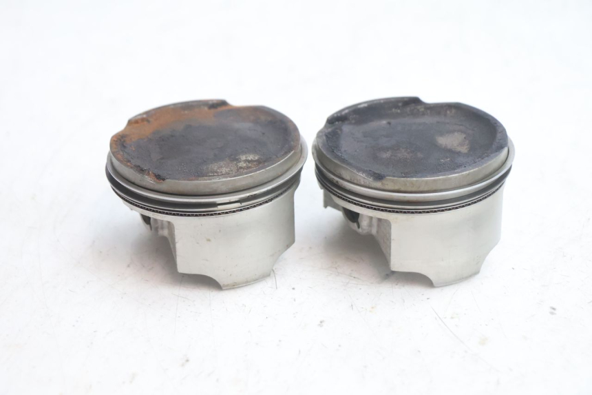 photo de CYLINDER PISTOON SUZUKI BURGMAN EXECUTIVE ABS 650 (2006 - 2012) - Gecontroleerd onderdeel