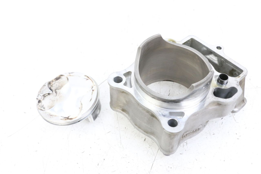 photo de CILINDER ZUIGER HONDA CRF R 250 (2020 - 2021) - Visuele inspectie