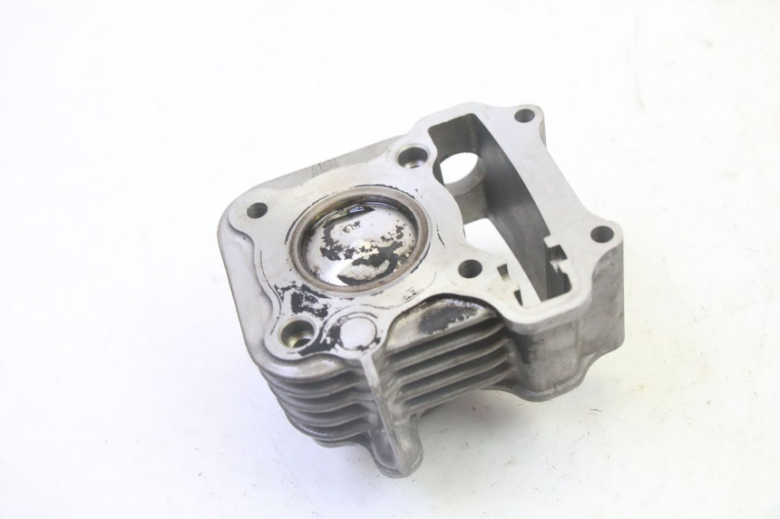 photo de CILINDER ZUIGER SYM CROX 4T 50 (2016 - 2023) - Zoom op gebruiksstaat