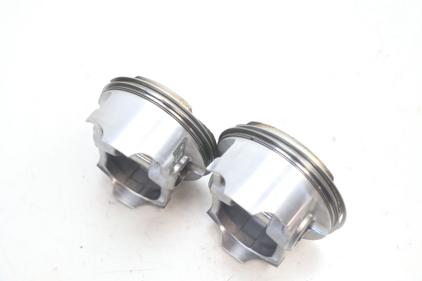 photo de CYLINDER PISTOON KAWASAKI ER-6 ER6 N 650 (2005 - 2009) - Kenmerkende details