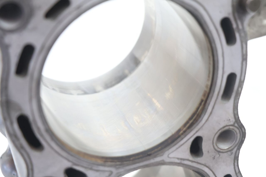 photo de CYLINDER PISTOON KAWASAKI ER-6 ER6 N 650 (2005 - 2009) - Zoom op gebruiksstaat