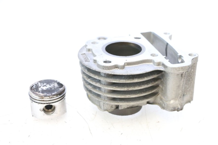 photo de CYLINDER PISTOON JM MOTORS EVOLIS 4T 50 (2018 - 2022) - Detail van het onderdeel