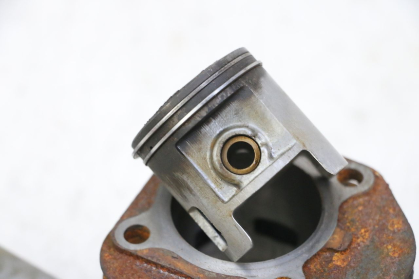 photo de CILINDER ZUIGER KEEWAY F-ACT FACT 50 (2006 - 2011) - Zoom op gebruiksstaat