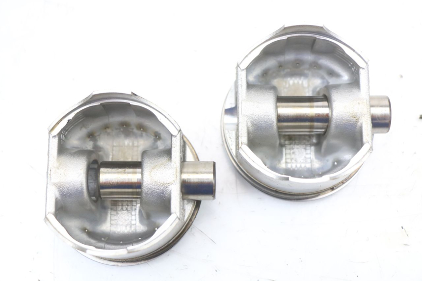 photo de CILINDER ZUIGER HONDA FJS SILVER WING SILVERWING 400 (2005 - 2008) - Visuele inspectie