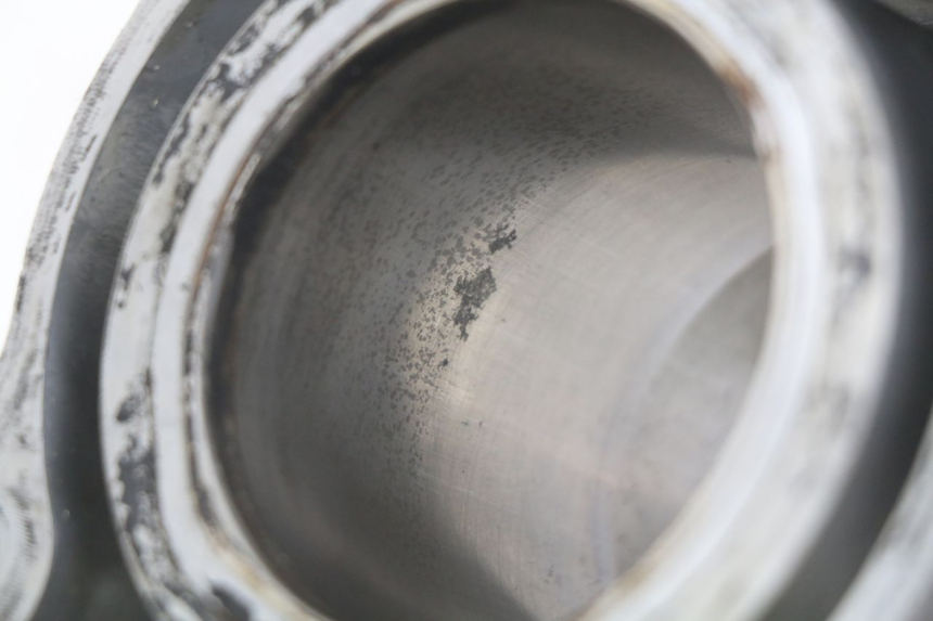 photo de CILINDER ZUIGER HONDA FJS SILVERWING SILVER WING 400 (2009 - 2016) - Zoom op gebruiksstaat